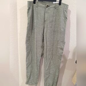 NWT Muted Green Linen Blend Cargo Pants